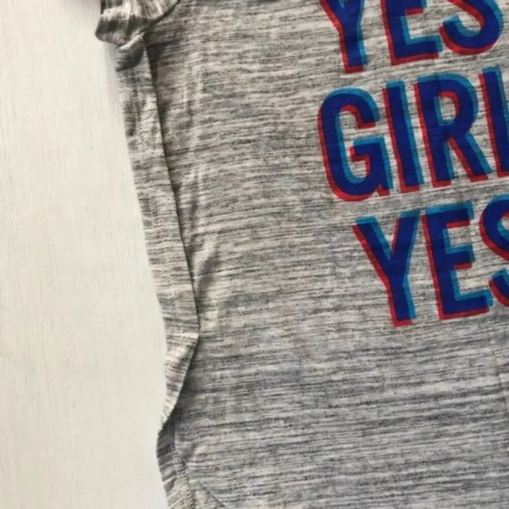 Old Navy Yes Girl Yes Short Sleeve Graphic Tee Sz XS (5)